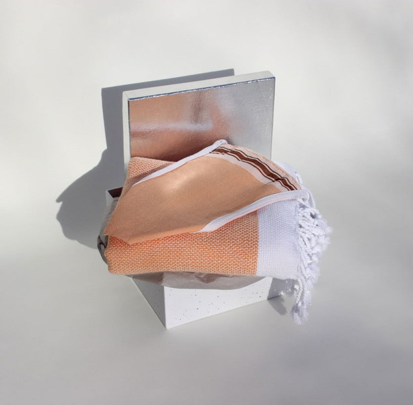 Peelinghandschuh aus Baumrinde